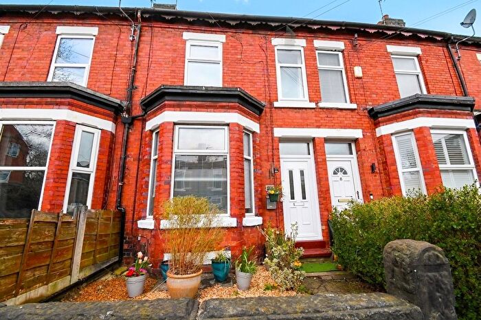 3 Bedroom Terraced House For Sale In Clifton Avenue, Eccles, M30