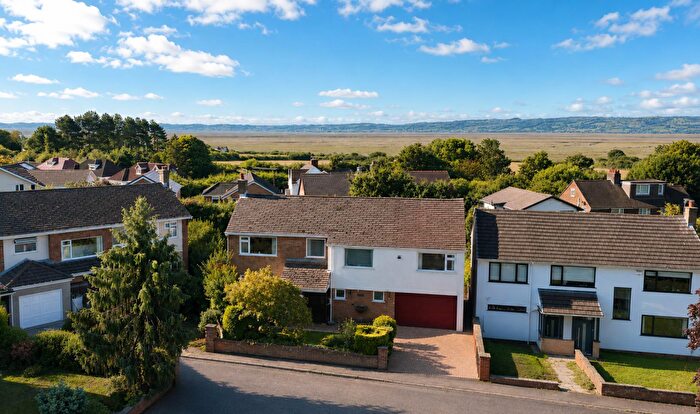 4 Bedroom Detached House For Sale In Crossley Drive, Heswall, Wirral, CH60