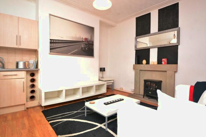 2 Bedroom Terraced House To Rent In Bangor Place, Wortley, Leeds, LS12