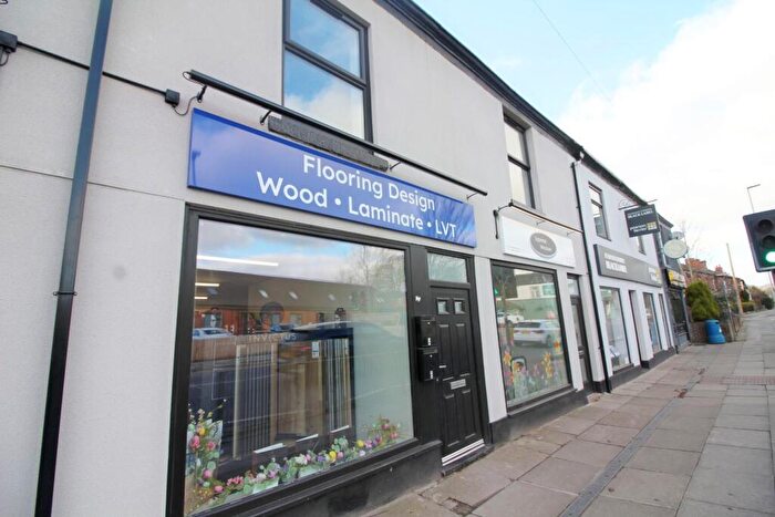 2 Bedroom Flat To Rent In Walmersley Road, Bury, BL9