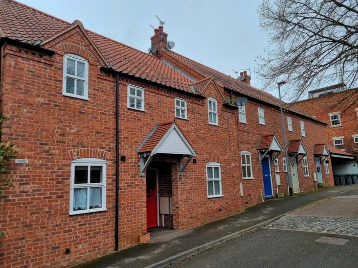 2 Bedroom Mews To Rent In Westgate Mews, Southwell, NG25