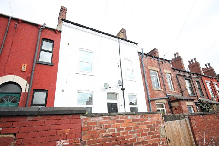 2 Bedroom Apartment To Rent In Flat, Conference Road, Armley, Leeds, LS12
