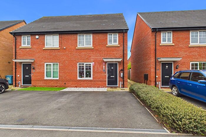 3 Bedroom Semi Detached House For Sale In Echo Grove, Great Sankey, WA5