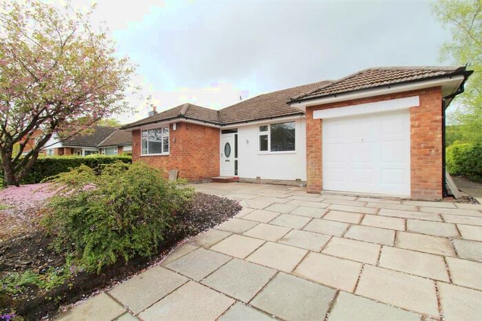 3 Bedroom Detached Bungalow To Rent In Green Croft, Romiley, Stockport, SK6