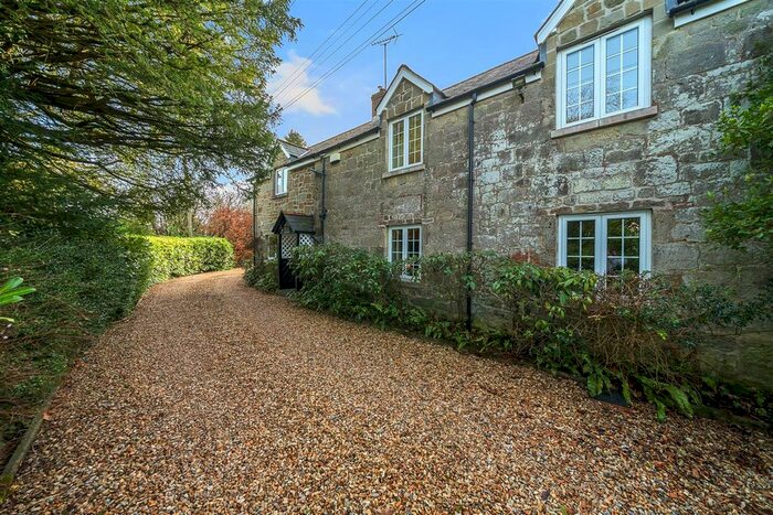 3 Bedroom Detached House For Sale In Donhead St. Mary, Shaftesbury, SP7