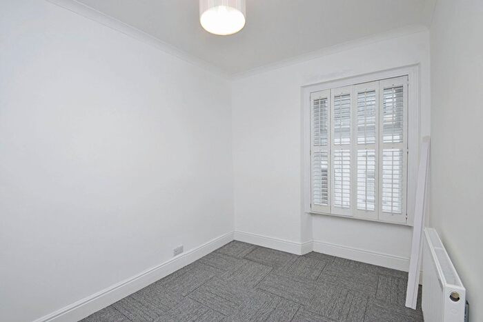 3 Bedroom Terraced House For Sale In Cwm Terrace, Llanelli, SA15