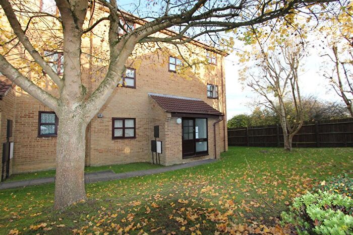 1 Bedroom Flat To Rent In Ladd Close, Kingswood, Bristol, BS15