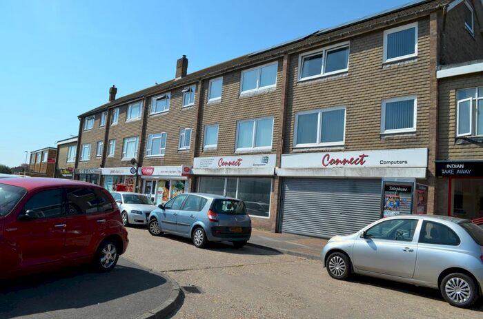3 Bedroom Flat To Rent In Durlston Parade, Durlston Drive, Bognor Regis, PO22