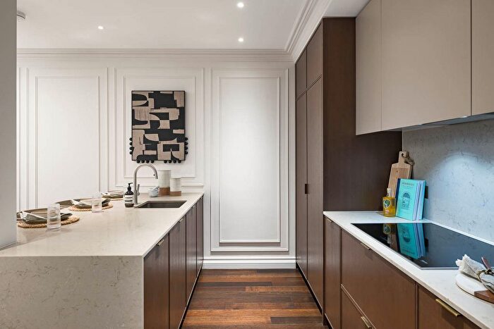 3 Bedroom Town House For Sale In Charles Street, London, W1J