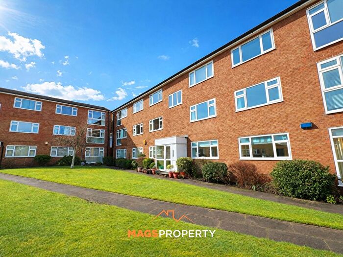 2 Bedroom Flat To Rent In Nicholas Road, Gaywood Court Nicholas Road, L23