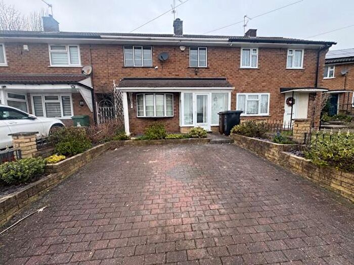 3 Bedroom House To Rent In Arlescote Road, Solihull, B92