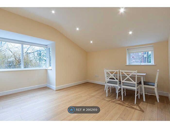 2 Bedroom Detached House To Rent In Parkfield Road, Liverpool, L17