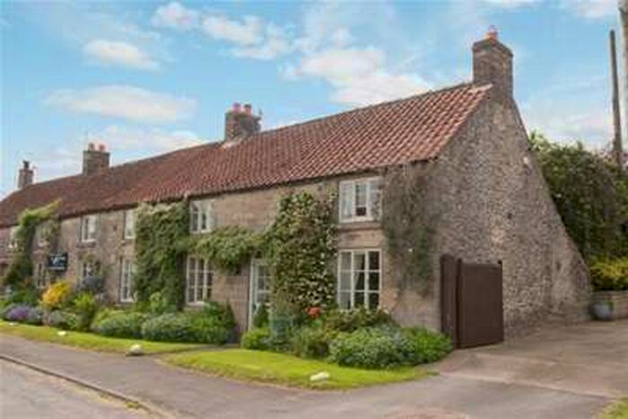 2 Bedroom Cottage To Rent In Main Street, Gillamoor, YO62