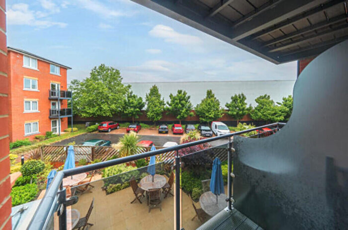 1 Bedroom Apartment For Sale In Belmont Road, SO17
