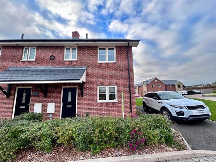 3 Bedroom Semi-Detached House For Sale In Cotton Grove, Brighstone, PO30