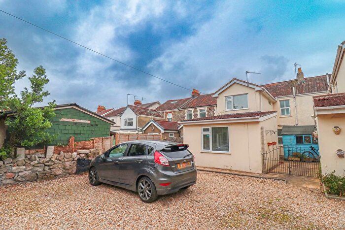 1 Bedroom Property To Rent In George Street, Town Centre, Weston-Super-Mare, BS23