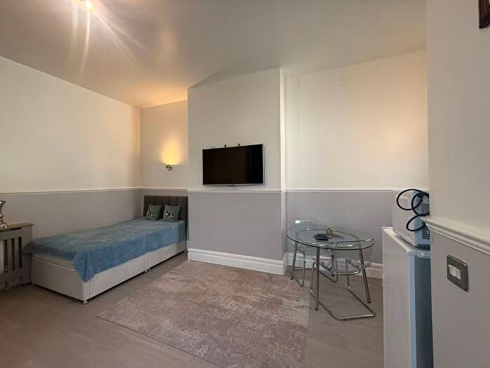 1 Bedroom Studio To Rent In Ship Street, Brighton, BN1
