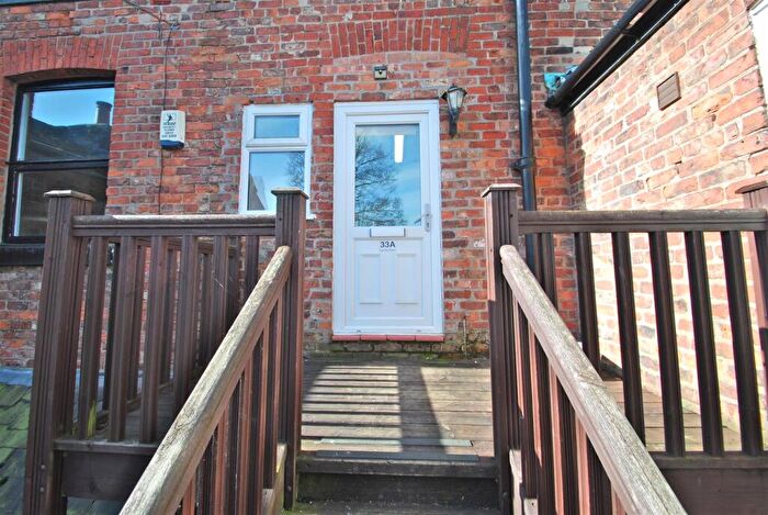2 Bedroom Duplex To Rent In London Road, Alderley Edge, SK9