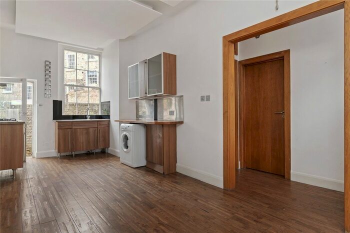 1 Bedroom Flat To Rent In Sekforde Street, Clerkenwell, London, EC1R