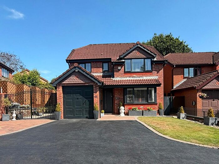 4 Bedroom Detached House For Sale In Rowan Tree Close, Neath, Neath Port Talbot., SA10