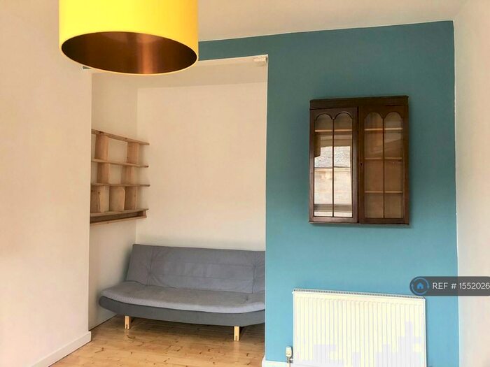 1 Bedroom Flat To Rent In Bothwell Street, Edinburgh, EH7