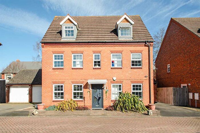 5 Bedroom Detached House For Sale In Hewitt Close, Fradley, Lichfield, WS13