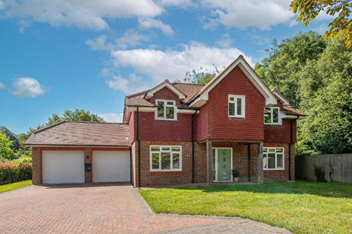 5 Bedroom Detached House To Rent In Horley Lodge Lane, Redhill, Surrey, RH1