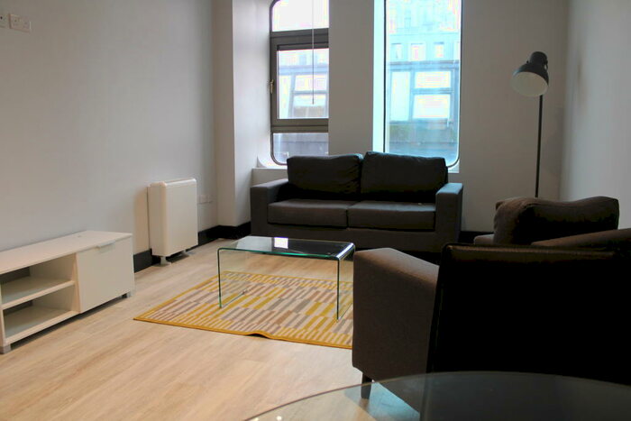 1 Bedroom Apartment To Rent In Rumford Street, L2