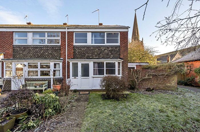 3 Bedroom End Terrace House To Rent In St. Helens Court, Abingdon, OX14