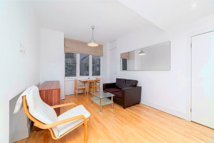 1 Bedroom Apartment To Rent In Park Avenue, London, NW2