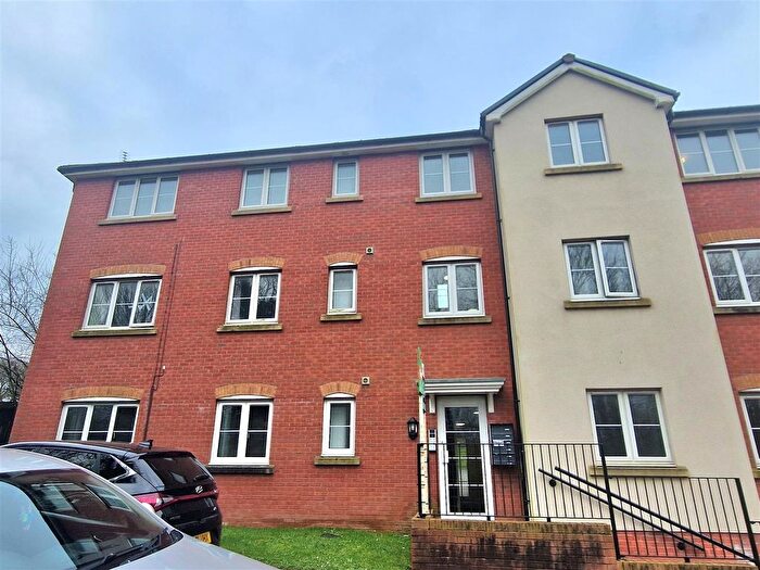 2 Bedroom Flat For Sale In Skylark Road, North Cornelly, Bridgend, CF33