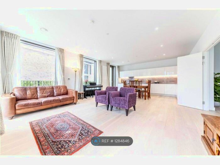 4 Bedroom Flat To Rent In Royal Wharf, London E16