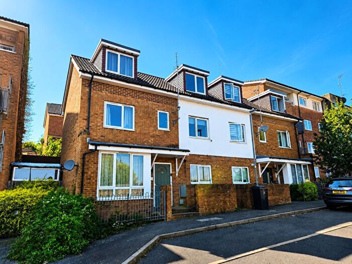 4 Bedroom Property To Rent In Hampden Way, High Wycombe, HP13