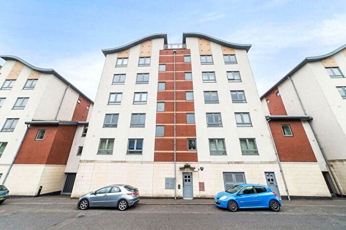 2 Bedroom Flat For Sale In St. Lawrence Road, Newcastle Upon Tyne, Tyne And Wear, NE6