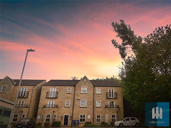 2 Bedroom Apartment To Rent In Old School Gardens, Woodhead Road, Lockwood, Huddersfield, HD4