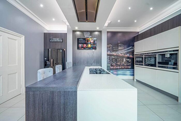8 Bedroom Detached Villa To Rent In Bannerdale Road, Sheffield, South Yorkshire, S7
