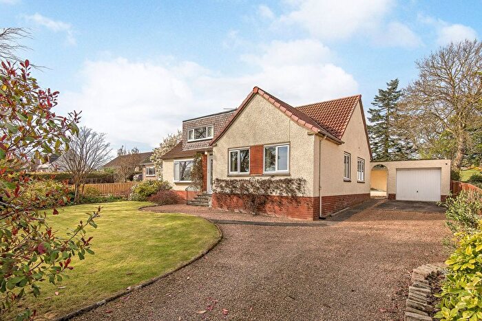 3 Bedroom Detached House For Sale In East Drive, Upper Largo, Leven, KY8