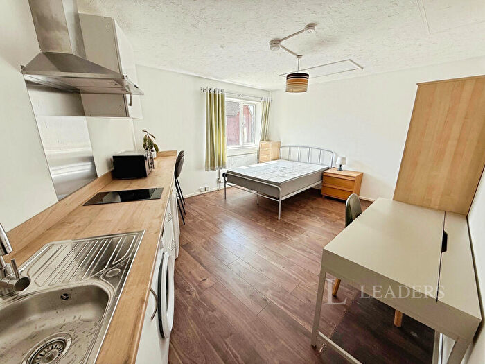 Studio To Rent In Terminus Terrace, SO14