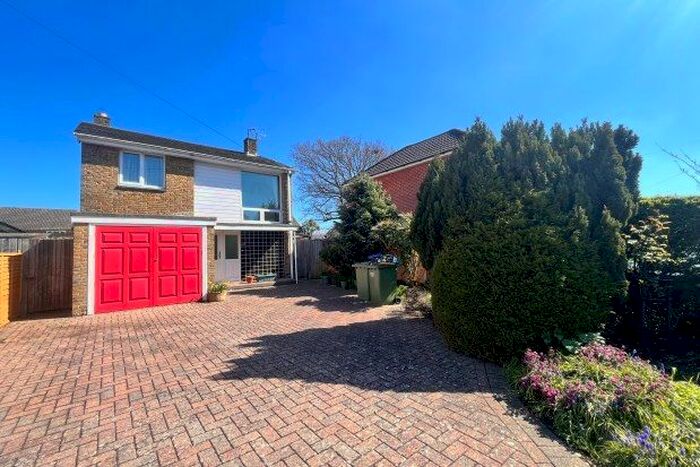 3 Bedroom Property To Rent In Hunts Pond Road, Fareham, PO14