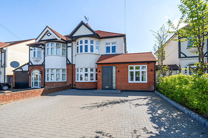 4 Bedroom House For Sale In Penhill Road, Bexley, Kent, DA5