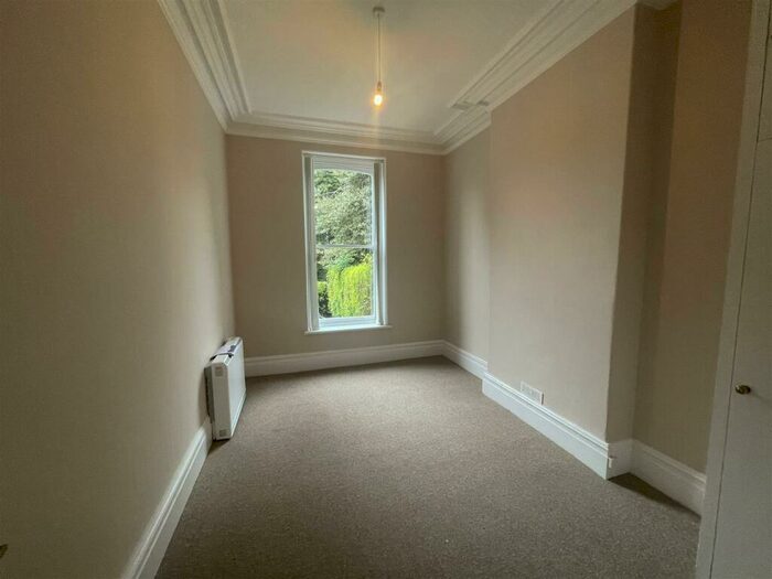 1 Bedroom Apartment To Rent In Elmdale Road, Tyndalls Park, Bristol, BS8