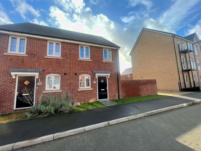 2 Bedroom Semi-Detached House To Rent In Galapagos Grove, Bletchley, Milton Keynes, MK3