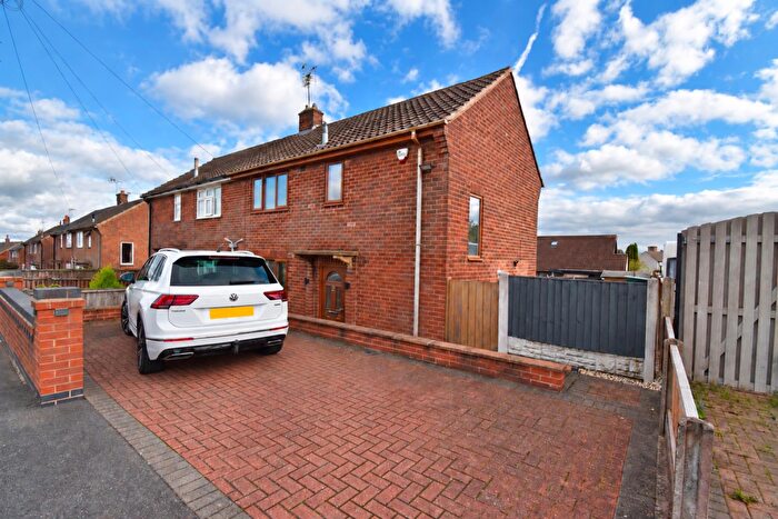 2 Bedroom Semi Detached House For Sale In Oak Avenue, Ripley, DE5