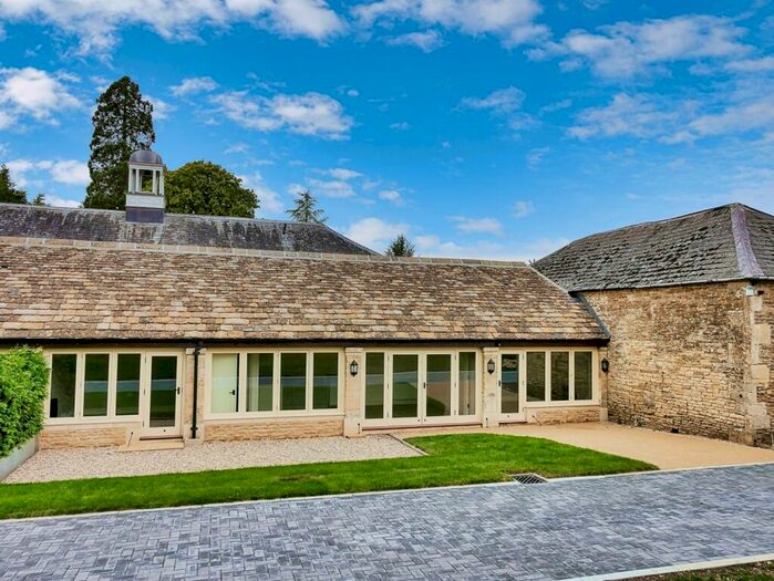 2 Bedroom Barn Conversion To Rent In Barnsley Park, Barnsley, GL7