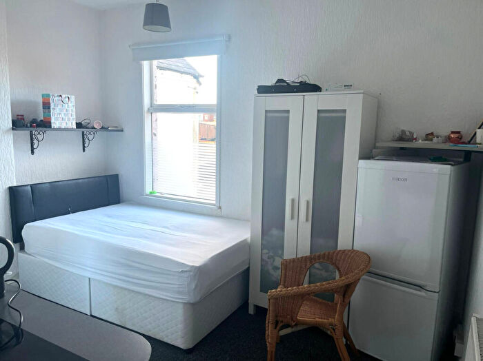 Studio To Rent In Edgwick Road, Coventry, West Midlands, CV6