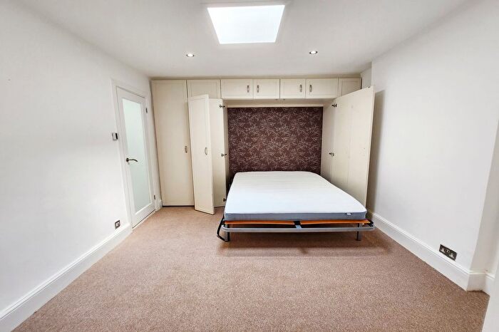 Studio To Rent In Gloucester Place, Marylebone, London, NW1