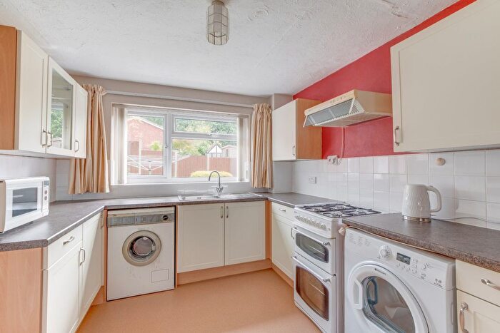 4 Bedroom Detached House For Sale In Great Barn Lane, Headless Cross, Redditch, B97