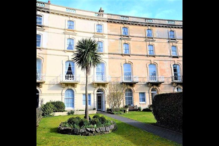 1 Bedroom Flat To Rent In Ellenborough Crescent, Weston-Super-Mare, BS23