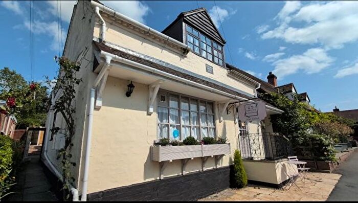 1 Bedroom Flat To Rent In Old School, Main Street, Bishampton, WR10
