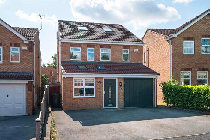 5 Bedroom Detached House For Sale In Damson Croft, Hollingwood, Chesterfield, S43